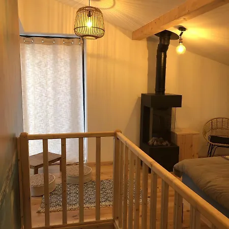 Maison A Chambles, Jardin, Jacuzzi Ferienhaus Chambles